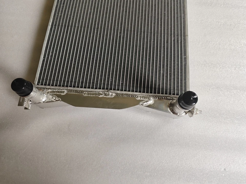 For AUDI A4 B6/B7 QUATTRO/ SEAT EXEO/1.8T,1.9TDI,2.0TFSI ALUMINUM RADIATOR AT - Изображение 3 из 4