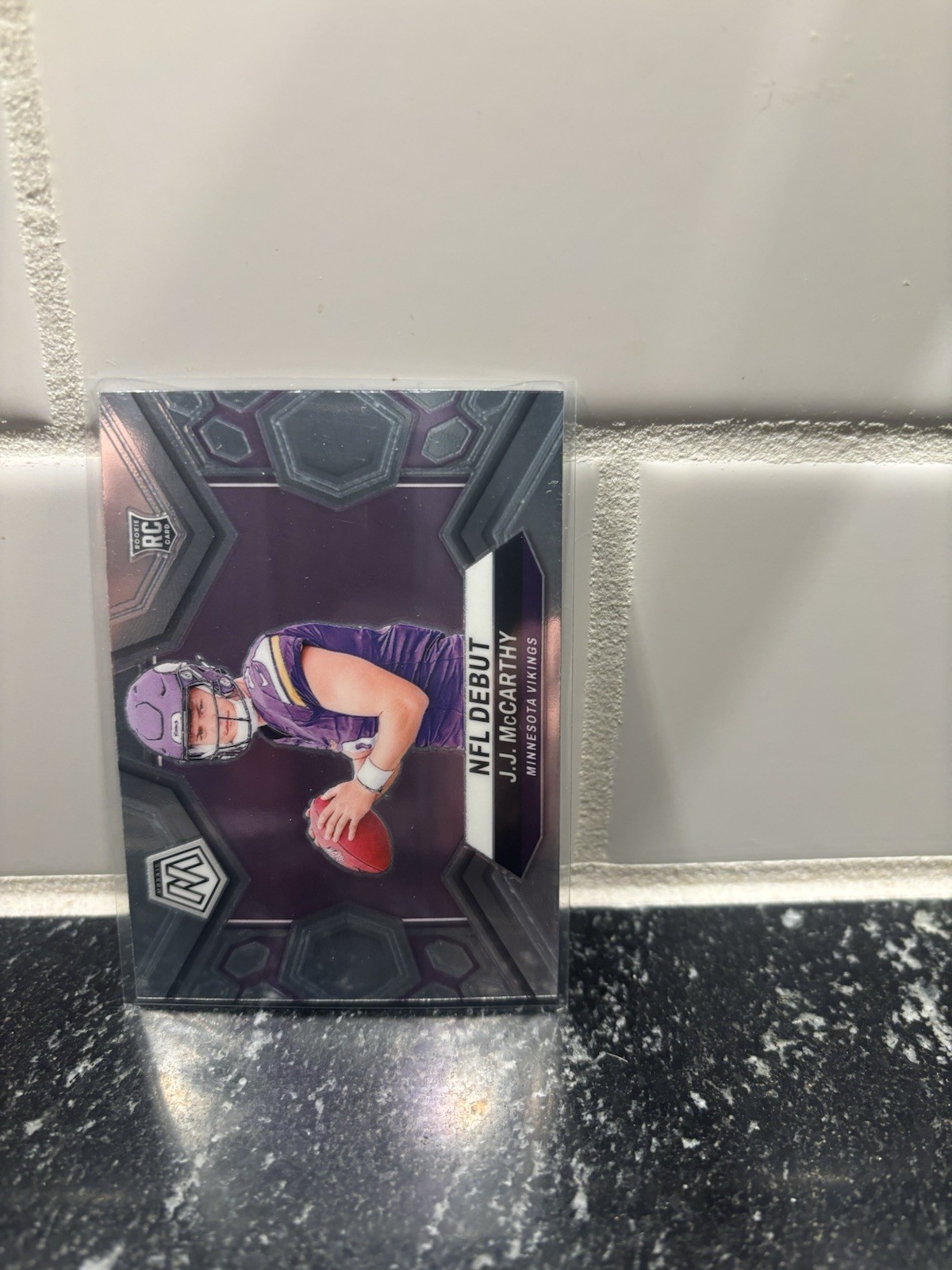 2024 Panini Mosaic - NFL Debut J.J. McCarthy #275 Silver Prizm (RC)