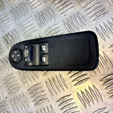 2012  CITROEN C3 DRIVER FRONT RIGHT SIDE WINDOW CONTROL SWITCH 96637529XT