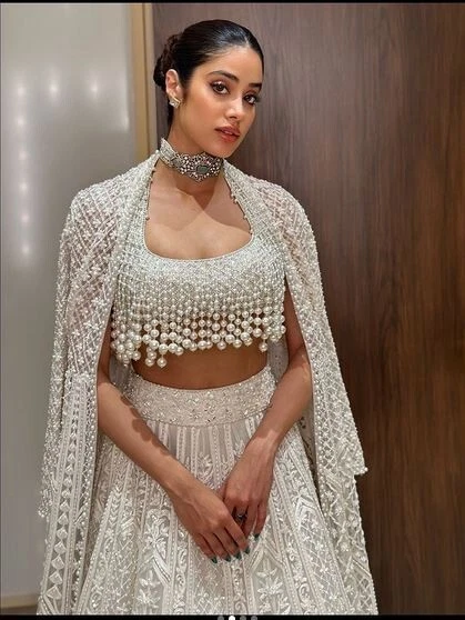 Manish malhotra hotsell white lehenga