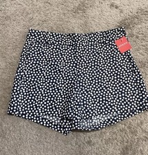 SPANX Sunshine Shorts 10" Bermuda Navy Painted Dot 4 Way Stretch Women's Med.