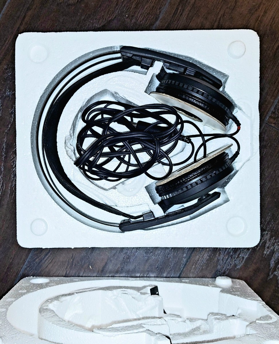 New Old-Stock Vintage Yamaha YH-100 Orthodynamic Headphones Boxed