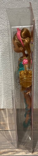 2016 Ever After High First Chapter Ashlynn Ella doll NRFB CJT36 - Imagen 3 de 7
