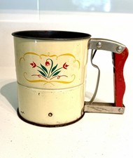 Mid Century Hand-i-Sift Flour Sifter Red Tulip Dutch Floral Enamel Androck Metal