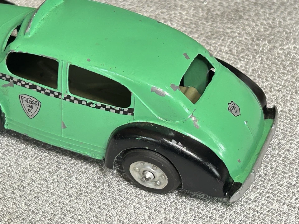 "Coche sedán de 7"" HUBLEY Kiddie Toy #459 naranja y verde cabina de taxi" Foto 3 de 4