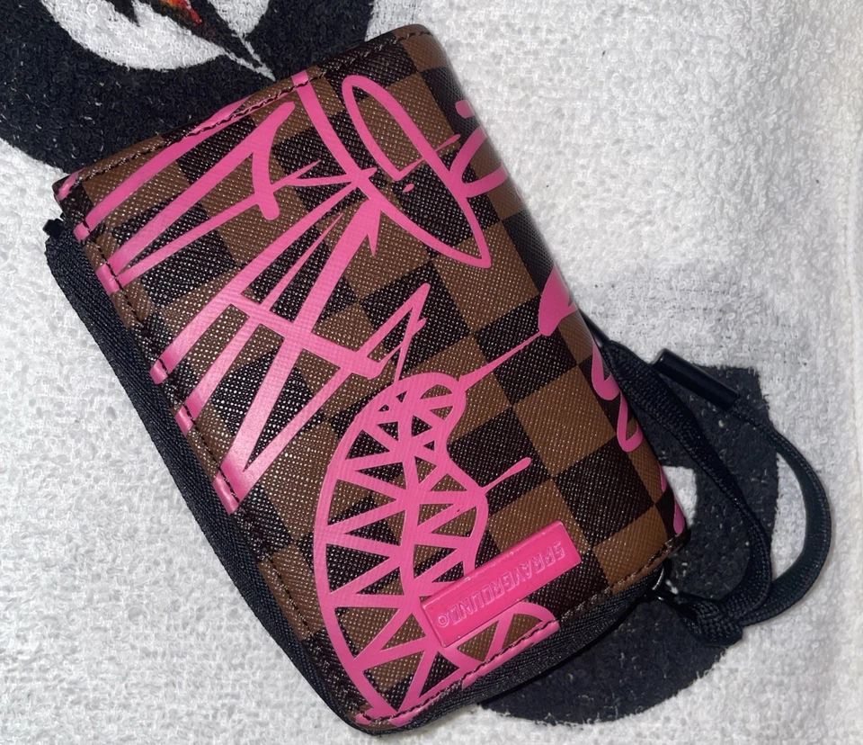 Carteira Sprayground Sharks In Paris In NY - Imagem 2 de 4