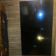 Hisense Roku TV Flat Screen Television in Black