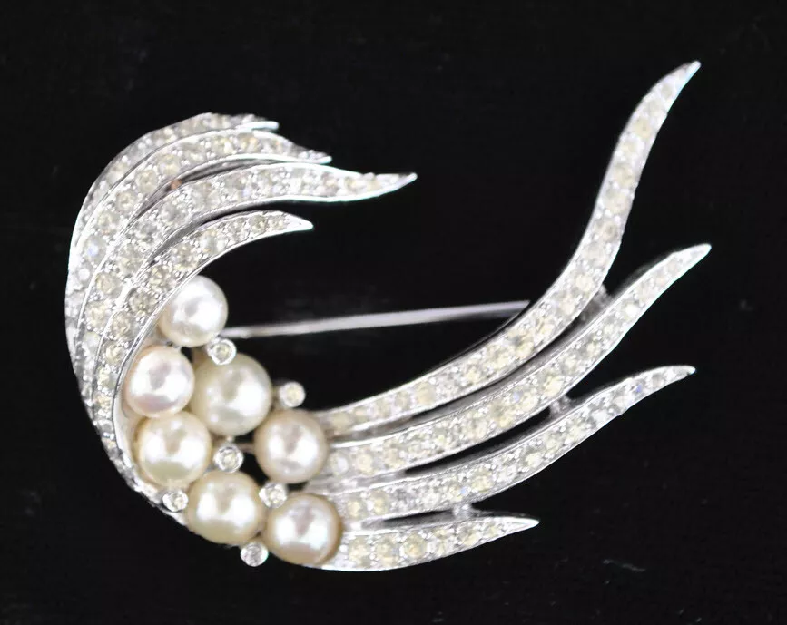 Panetta brooch deals