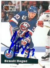Benoit Hogue autographed Hockey Card (New York Islanders) 1991 Pro Set #435