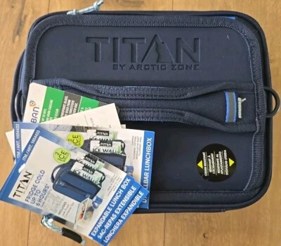🌟NEW🌟 Titan Deep Freeze Expandable Lunch Box, Navy Blue - 2 Ice Walls Included