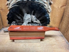 Redheart Lid playing on Honduran Mahogany /Redheart Base Turkey Talking Box Call