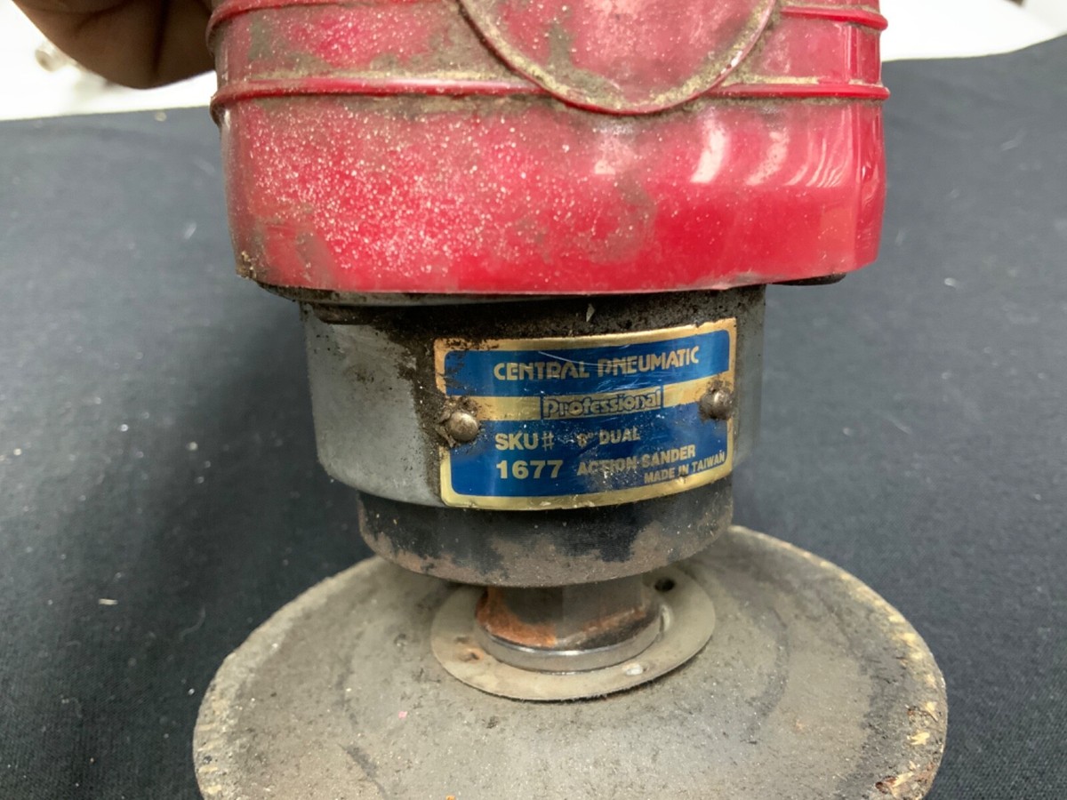 Central Pneumatic Professional 6