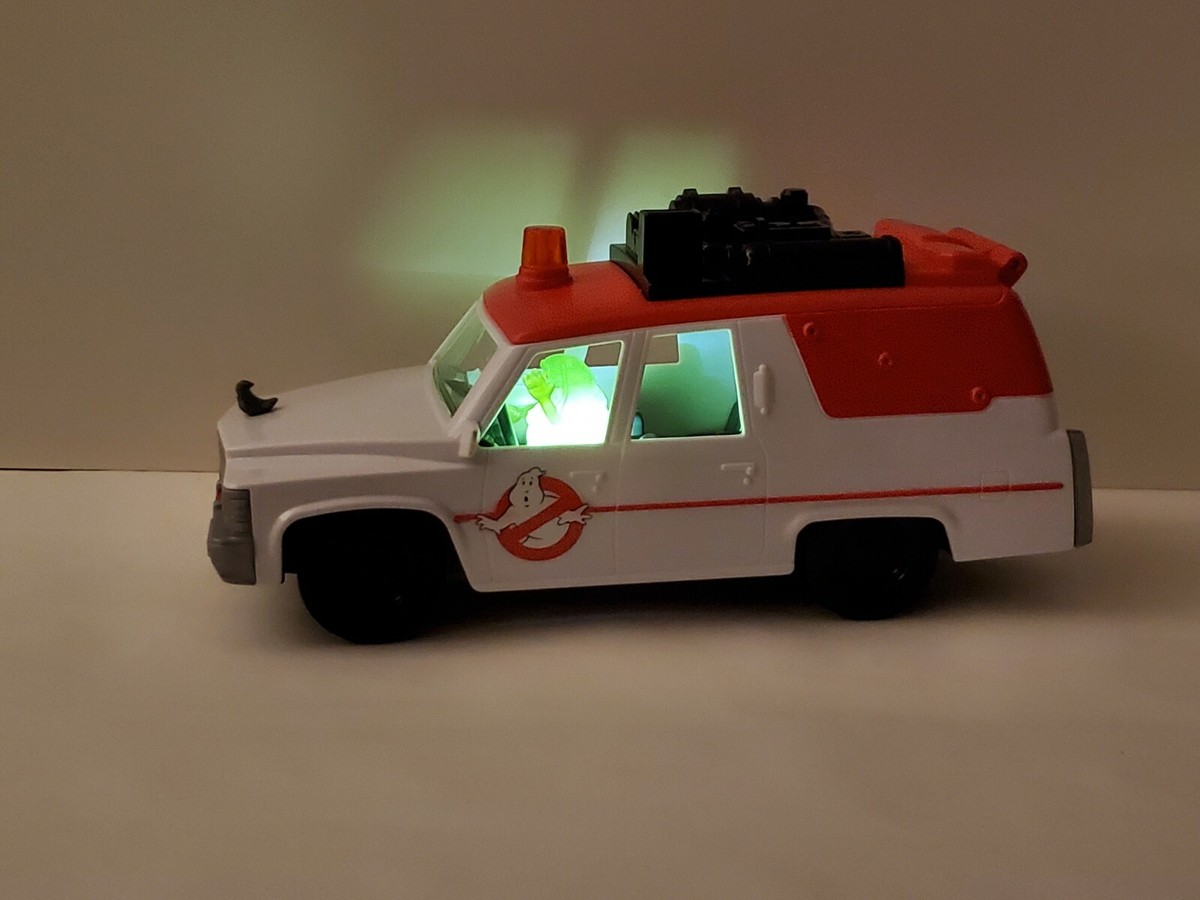 希少 1/18 GHOSTBUSTERS ECTO-1ミニカー　一点物！ 希少 1/18 GHOSTBUSTERS ECTO-1ミニカー 一点物！ - メルカリ