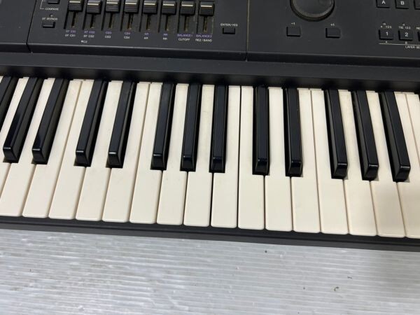 RONRON62Yamaha SY85 シンセサイザー 61鍵 Yamaha SY85 | Vintage Synth Explorer
