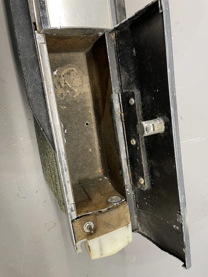 1964 1965 Oldsmobile Starfire Jetstar 98 88 console central câmbio automático de piso - Imagem 4 de 4