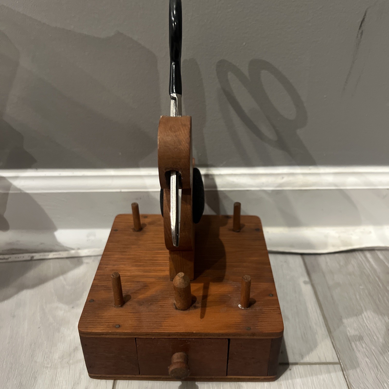 Vintage Wooden Bird Duck Sewing Caddy w/ Drawer, Scissors & Pin Cushion Beauty