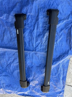 Thule 186112 Edge Rail  Flush- Crossbar Roof Rack Set