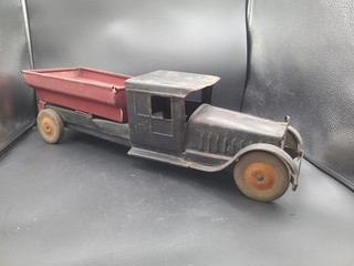 Antique 1920s “Cor Cor” Dump Bed Pressed Steel 24” Truck. MG