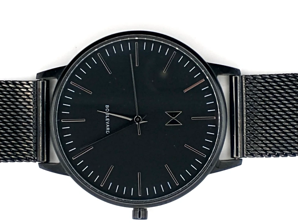 Reloj Hombre MVMT "Boulevard", Blackout, 38 mm, Super Delgado, Nuevo Sin Etiquetas, Batería Nueva Foto 2 de 4