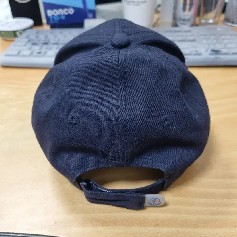 Moncler Women's Navy Cap - Size L, Authentic thumbnail 5