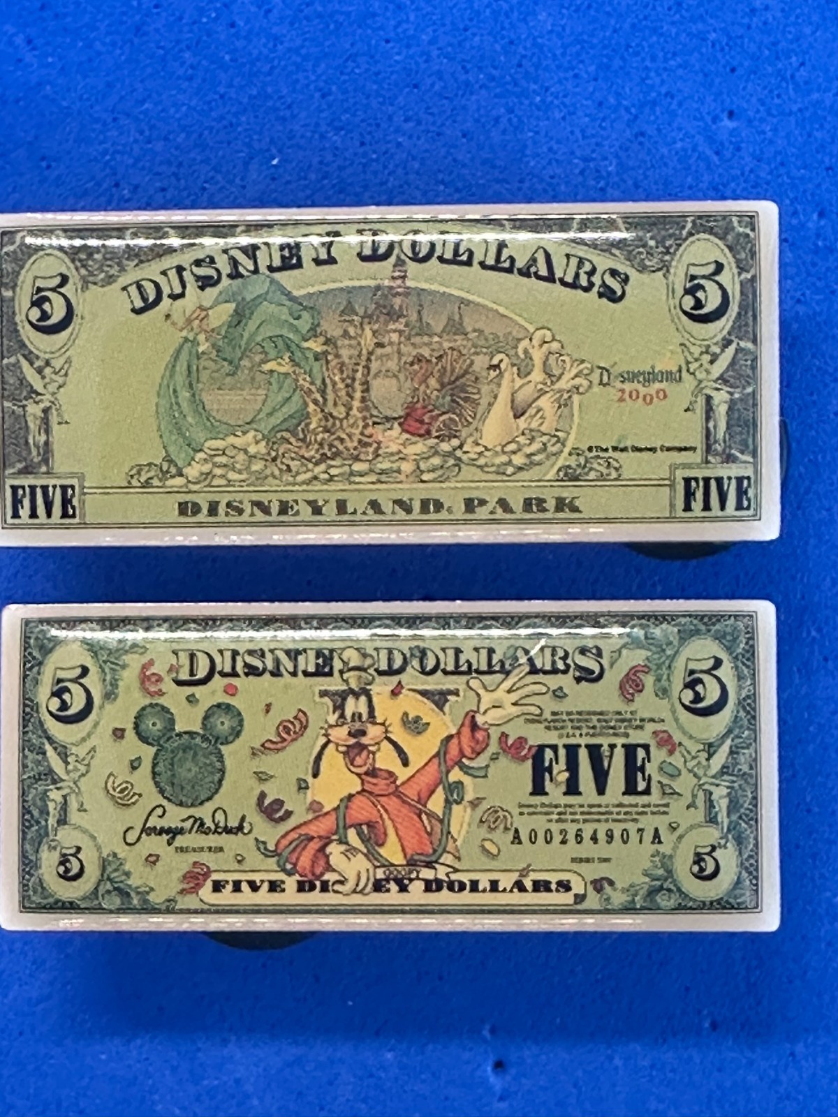 Disney Pin Disney Dollar 2 Pin Set $5 Goofy And Disneyland