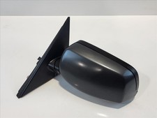 Retroviseur droit (ou coque) BMW 535
