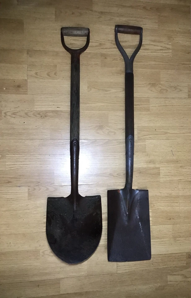 2 Vintage TRUE TEMPER Shovel Antique Farmhouse Barn Hunting Cabin Decor Tool Art - Image 4 of 4