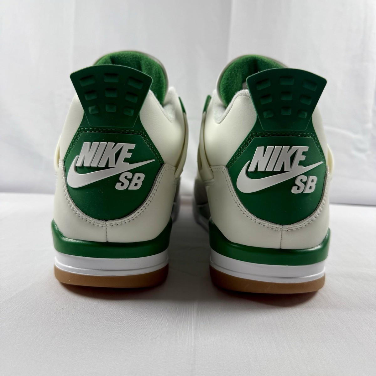Nike Air Jordan 4 Retro SP x Nike SB Mid Pine Green DR5415-103