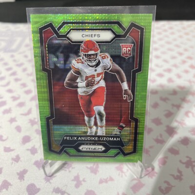 2023 Panini Prizm #349 Felix Anudike-Uzomah Neon Green Pulsar Chiefs RC