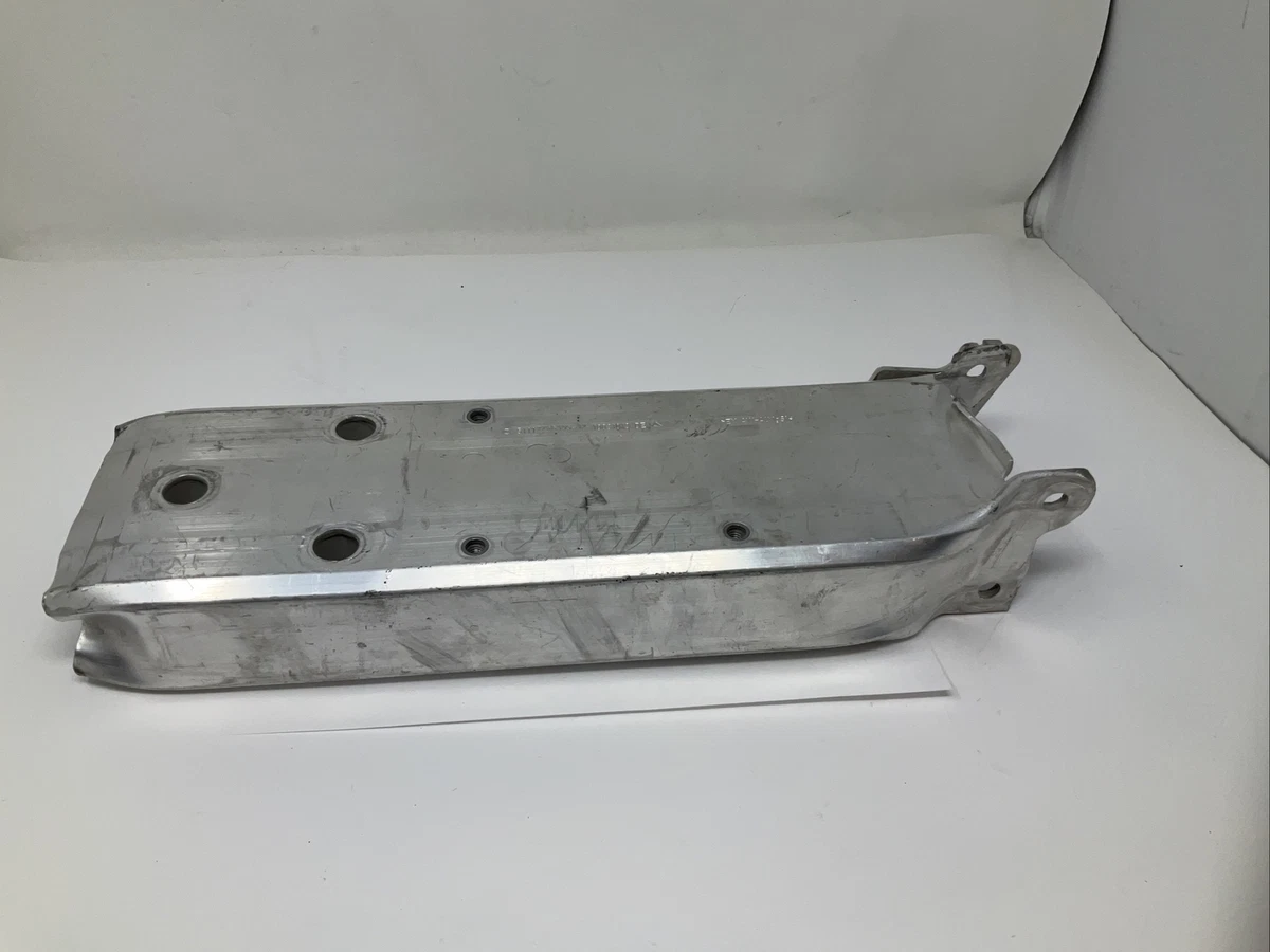 BMW 2015-18 F30 Front Left Reinforcement Bracket 5111 7266195 OEM  