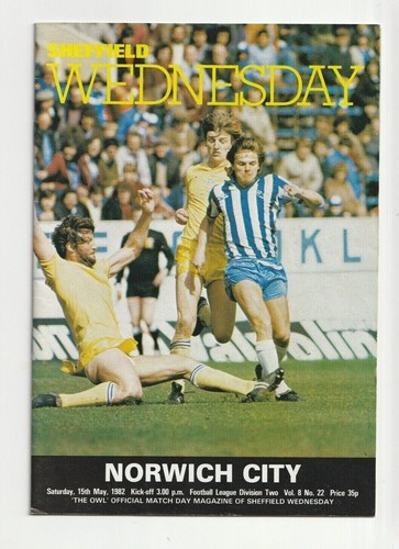 Sheffield Wednesday 1981/82 select from menu of Home League Programmes - Picture 3 of 3