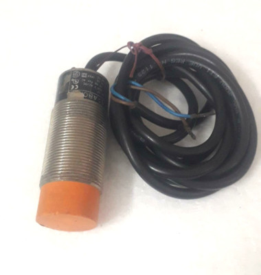Ifm Elector Ii0012 Näherungsschalter Iia2015 Neu