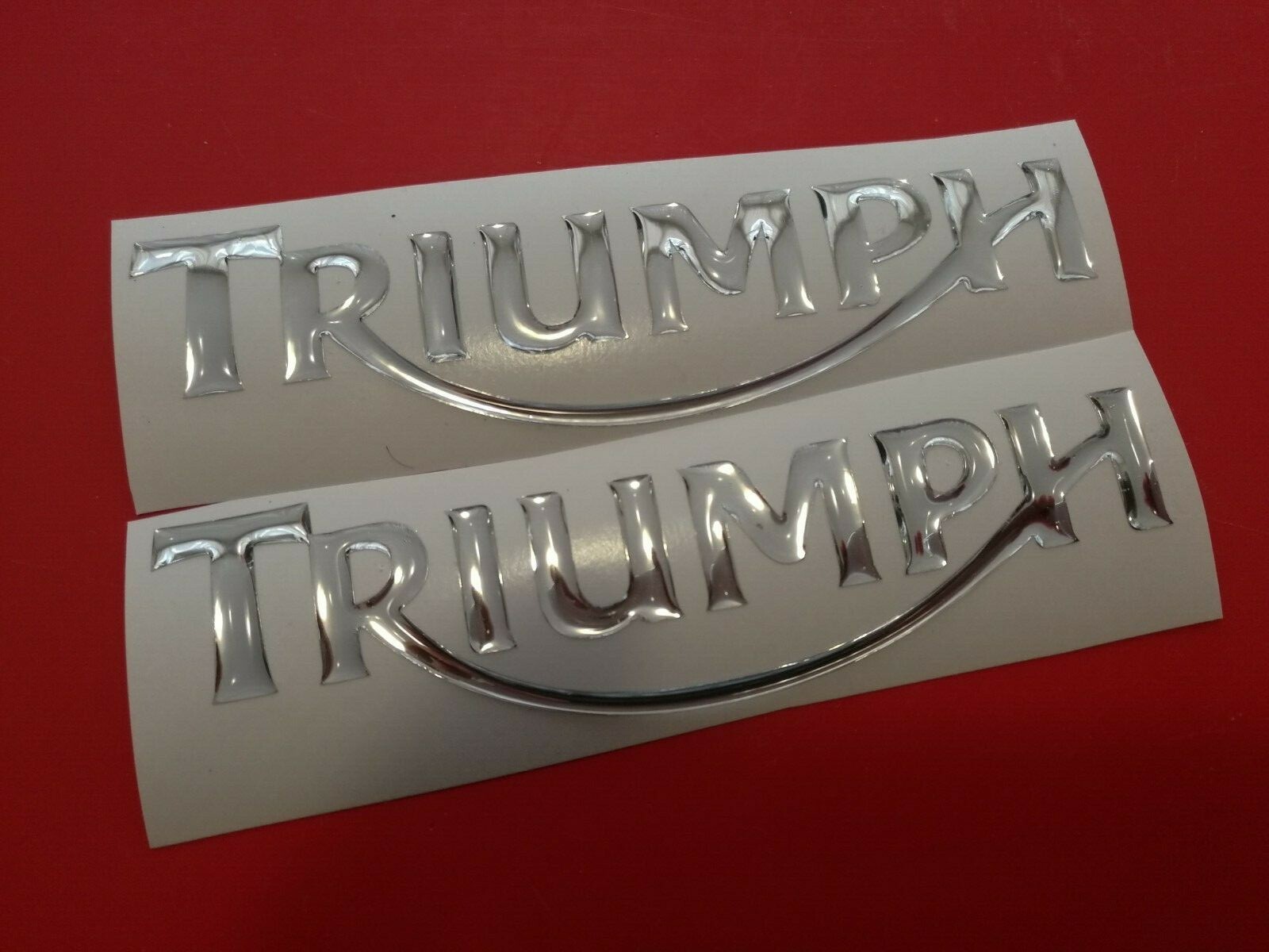 Autocollant Résine Personnager 3D Inscription Réservoir Triumph 17 CM