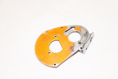 RC10-034 TEAM ASSOCIATED VINTAGE STAMP A RC10 BUGGY MOTOR MOUNT PLATE