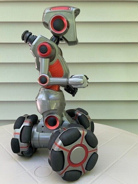 Rare Wow wee Mr. Personality Robot and Remote Control Tested Works Great!