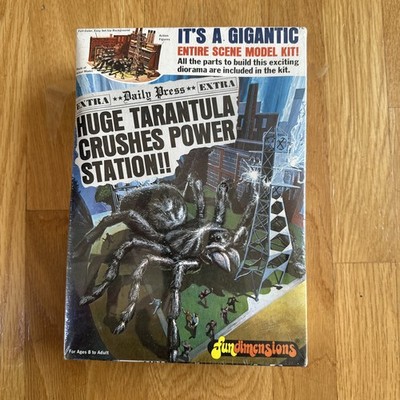 Huge Tarantula Crushes Power Station Fun Dimensions Model 1975 New Sealed