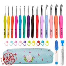 Yarniss Crochet Hooks Set 14 Sizes 2mm-10mm Ergonomic Case