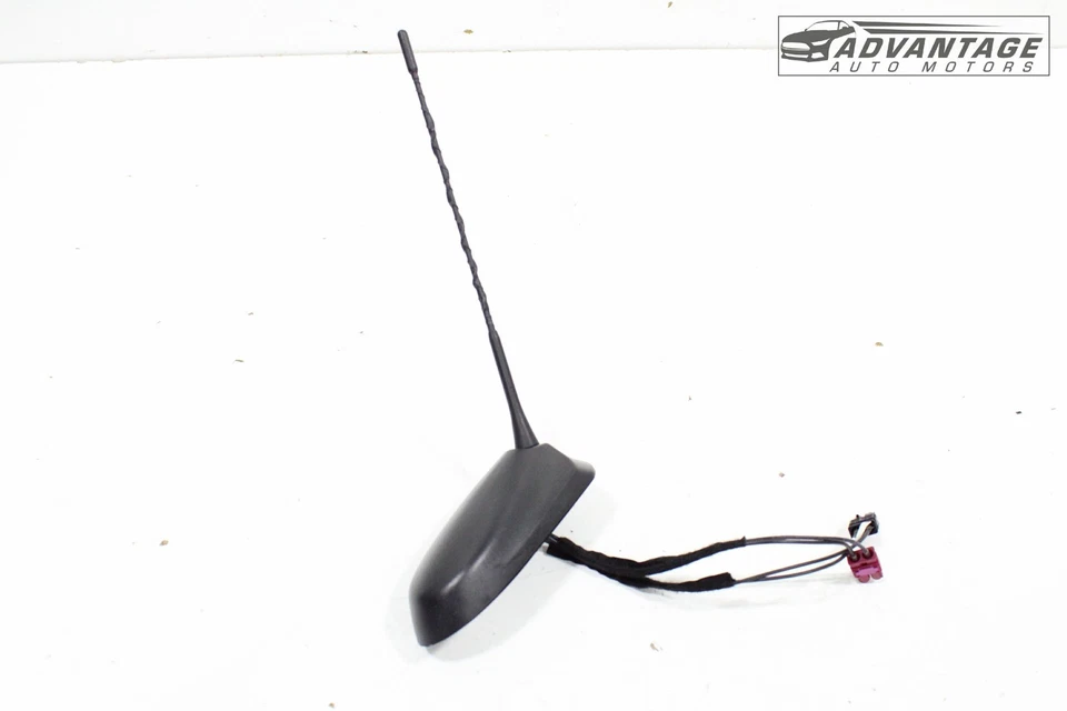 2024-2025 CHEVROLET TRAX TECHO SUPERIOR EXTERIOR ALETA MÓDULO ANTENA CON MÁSTIL OEM Foto 3 de 4