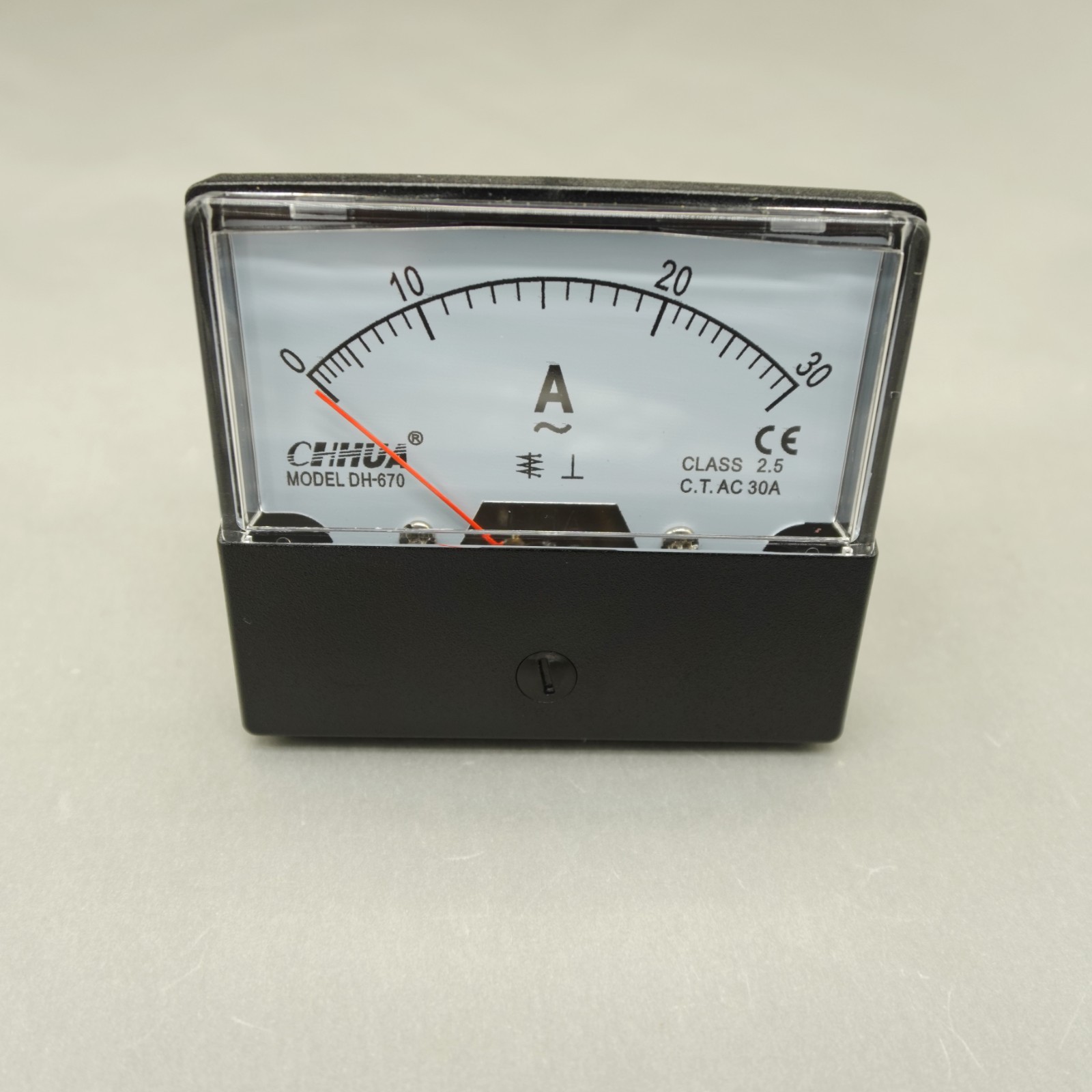 1PC DH-670 AC 0-30A Analog Ammeter Panel AMP Current Meter 60*70MM