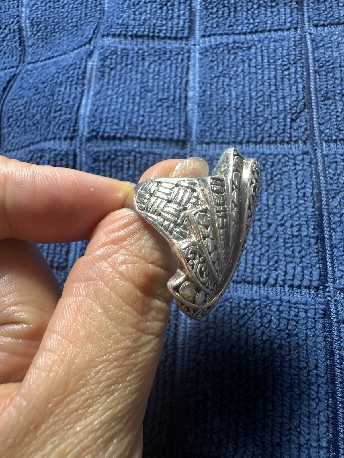 silver artisan large statement ring 7 RI-099 - image 3