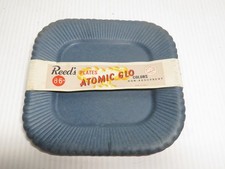 Vintage Reeds Plates Blue Atomic Glo Colors Space Made In USA Q3