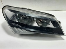 SKODA Super III Kombi 3V5 Vorne Rechts Scheinwerfer 3V2941016 2.0 Disel 33705308