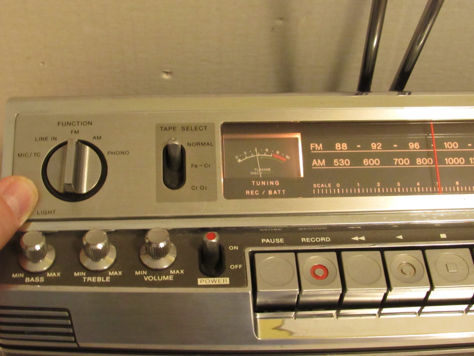 RARE Vtg SONY Boombox Radio AM/FM Cassette Player Recorder CF-580 Portable WORKS