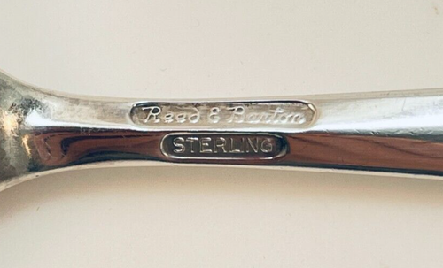 Reed & Barton Diamond Sterling Silver Pierced Serving Spoon - 8 1/8" - No Mono - Picture 3 of 3