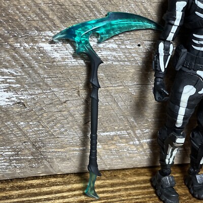 FORTNITE Skull Trooper 7