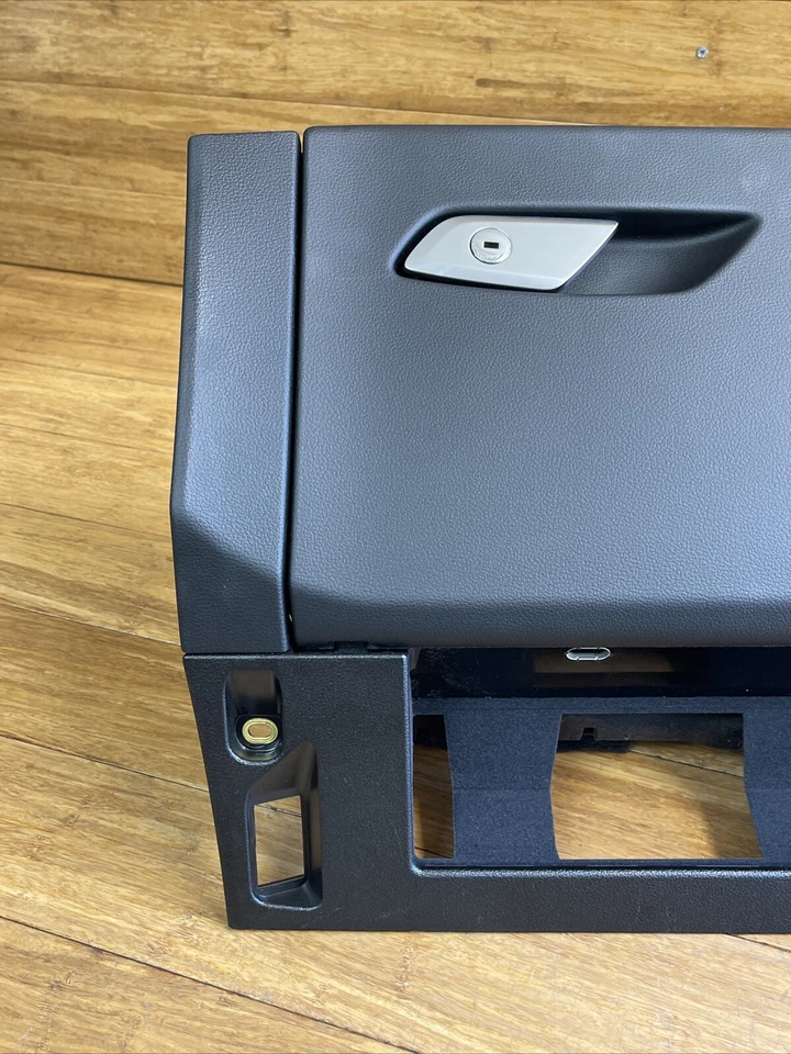 Audi A6 A7 2019-2023 guantera compartimento OEM almacenamiento tablero consola panel Foto 3 de 4