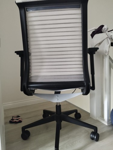 Steelcase Think V1 Stuhl, verstellbar, Lordosenstütze - Bild 2 von 3
