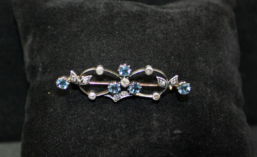 Vintage Antique Ladies 14 kt Yellow Gold Zircon & Diamond Pin