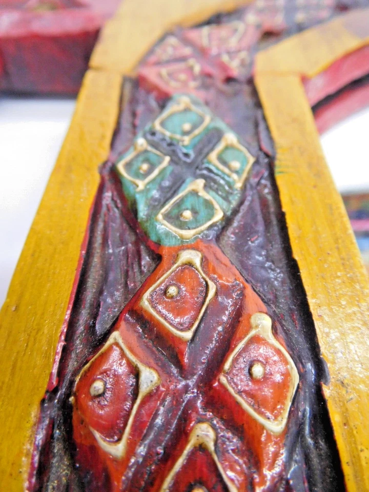 Artistic Carved Mirror Frame/Jharoka - Image 4 of 4