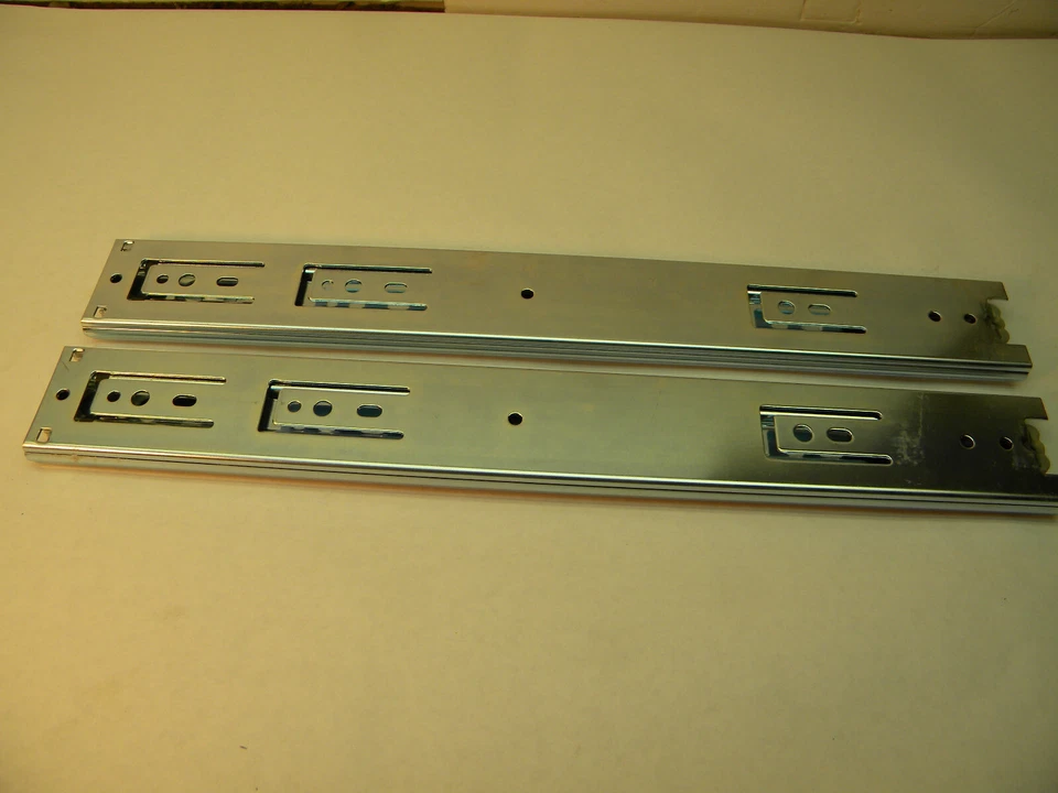 Fulterer 9708 Ball Bearing 14 in. Drawer Slides, full extension 8 Pairs - Image 4 of 4